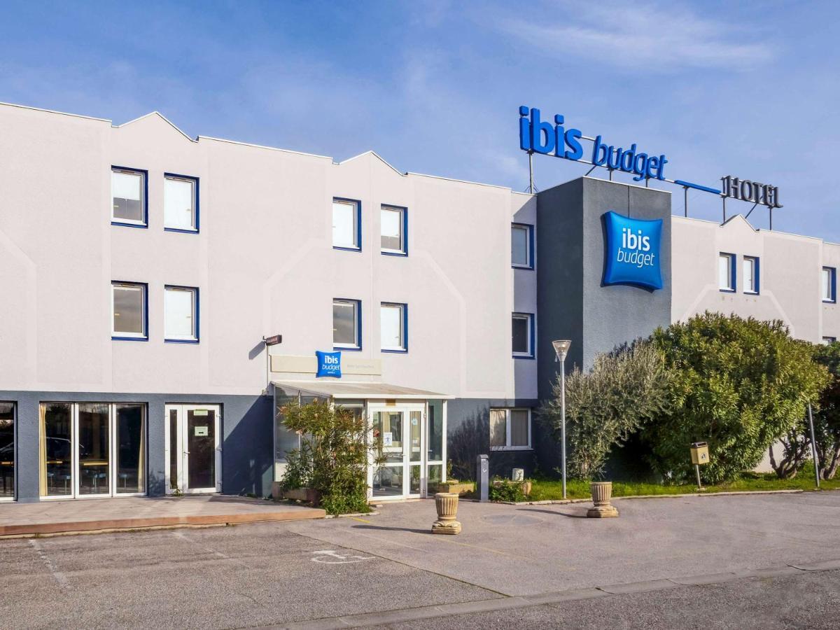 Ibis Budget Arles Sud Fourchon Hotel Exterior photo